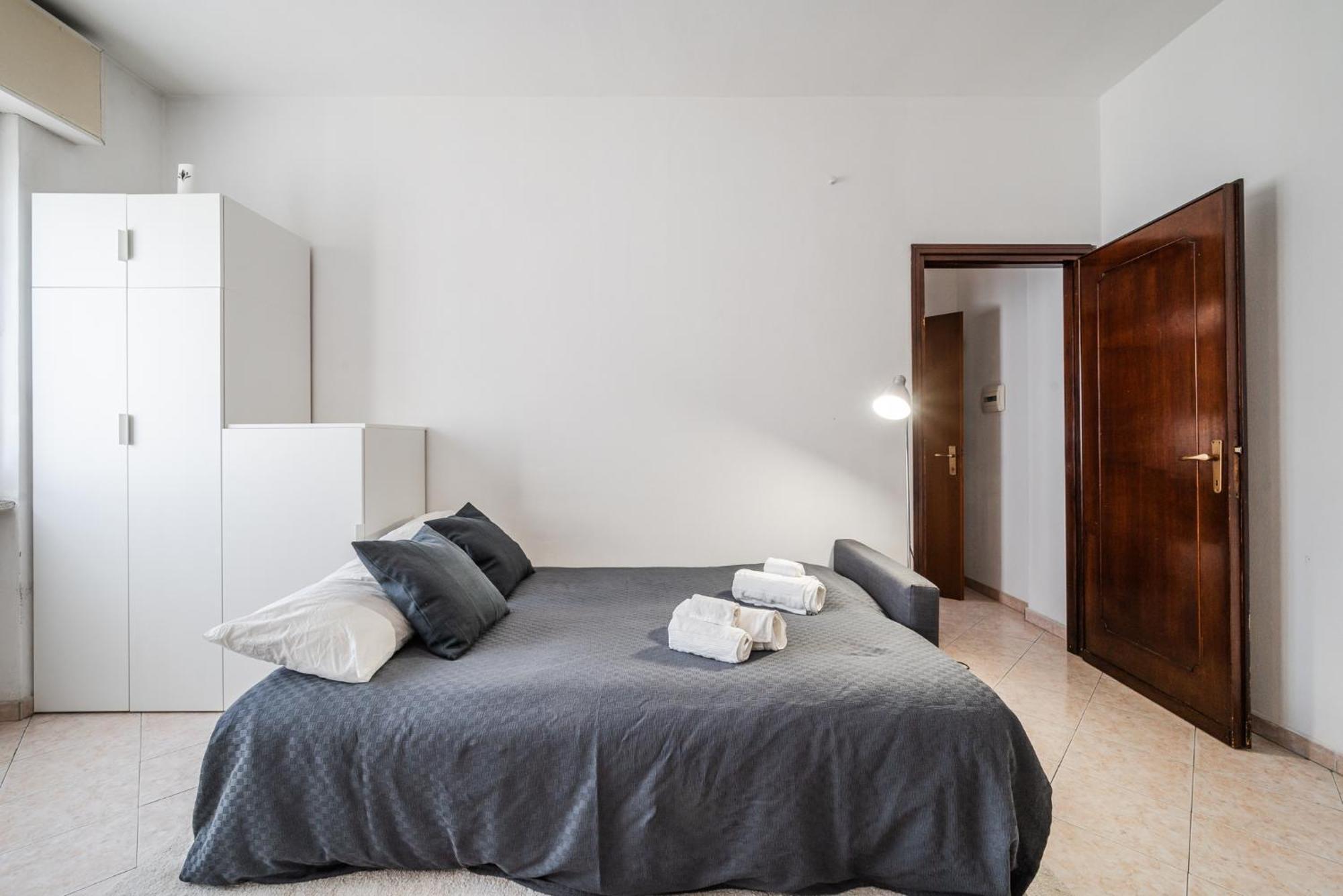 Roma 23, Smartstay Rozzano Exterior photo