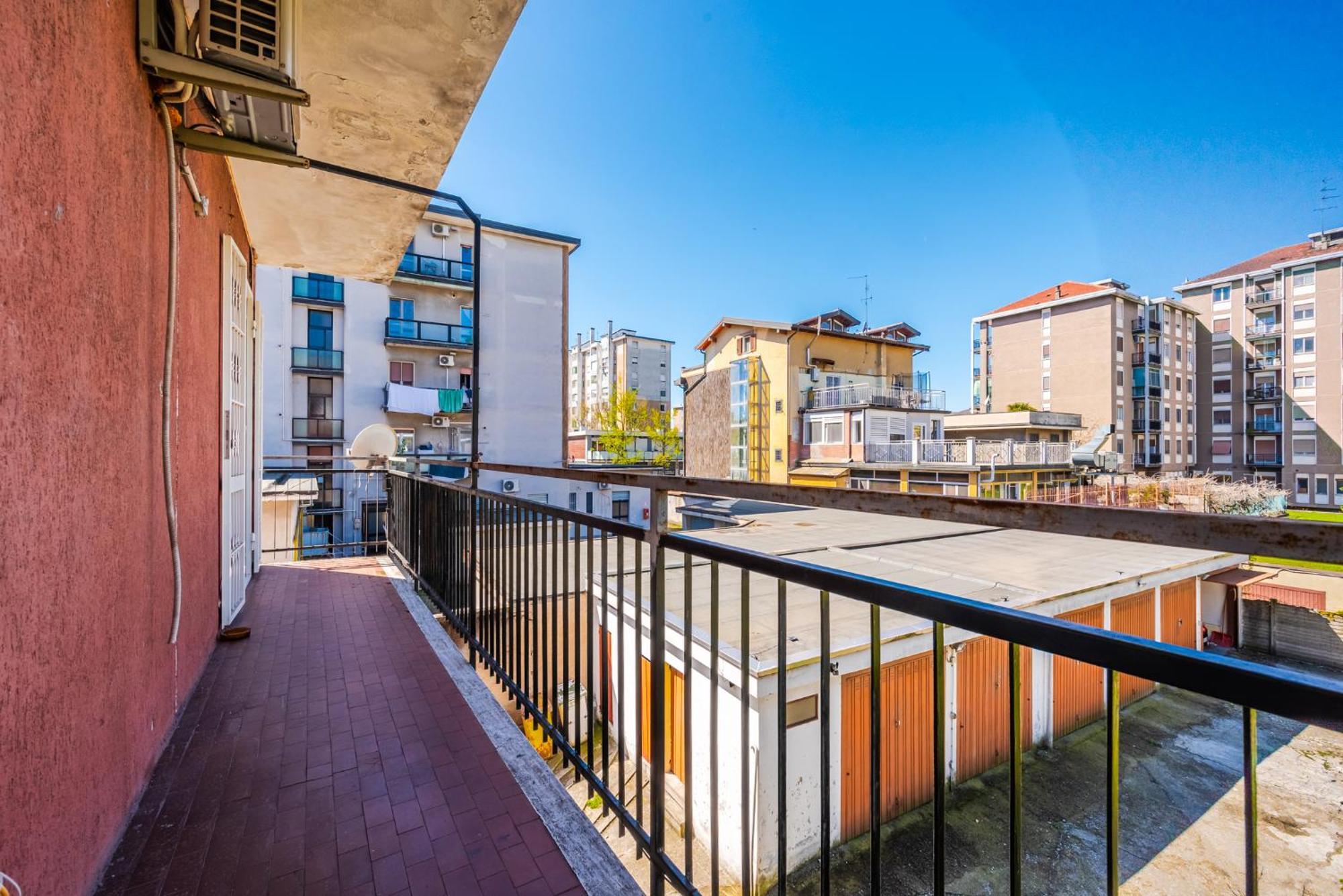 Roma 23, Smartstay Rozzano Exterior photo